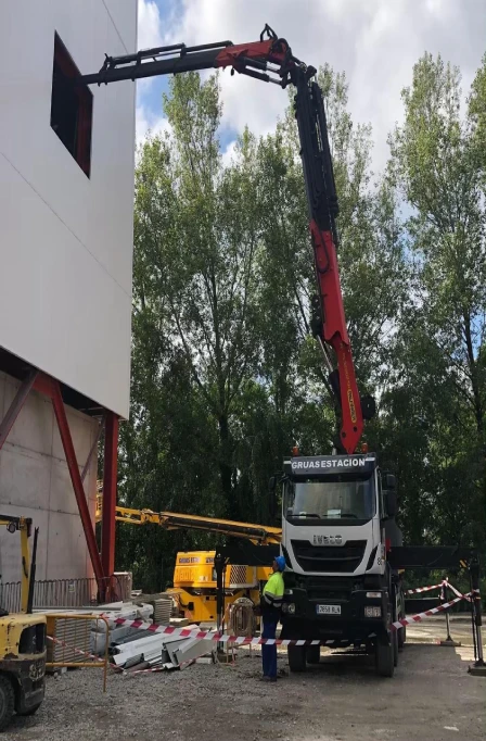 Camión Grúa